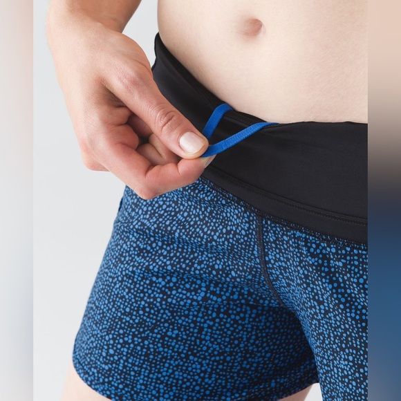 Lululemon Run Times Short Bubbles Pipe Dream Blue Black / Black (Size 6) - Picture 4 of 15